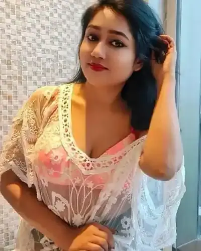 Escort Saran